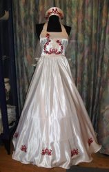 Korondi mintás menyasszonyi ruha