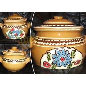 5 literes káposztafőző cserépedény.