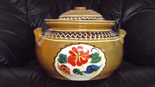 5 literes káposztafőző cserépedény.