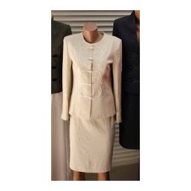 Bocskai zsinorozású női kosztüm álló galléros