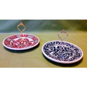 Sütemény vagy gyümölcs kínáló tál.