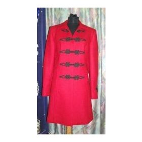 Bocskai zsinórozású karcsúsított piros szövet kabát 